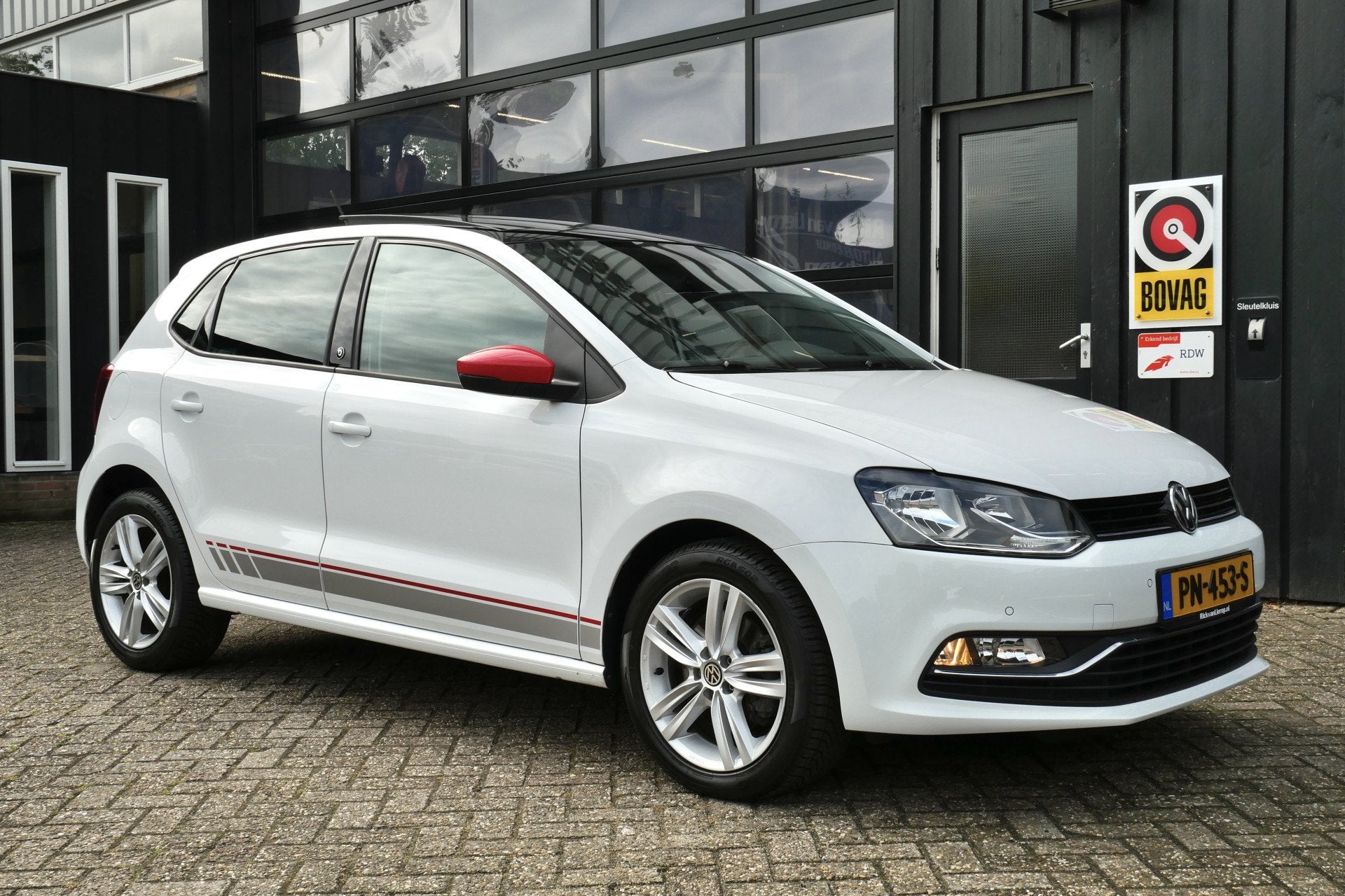 Volkswagen Polo 1.0 TSI Highline Automaat | Carplay | Pano |, Stof, Euro 6, Bedrijf, Parkeersensor
