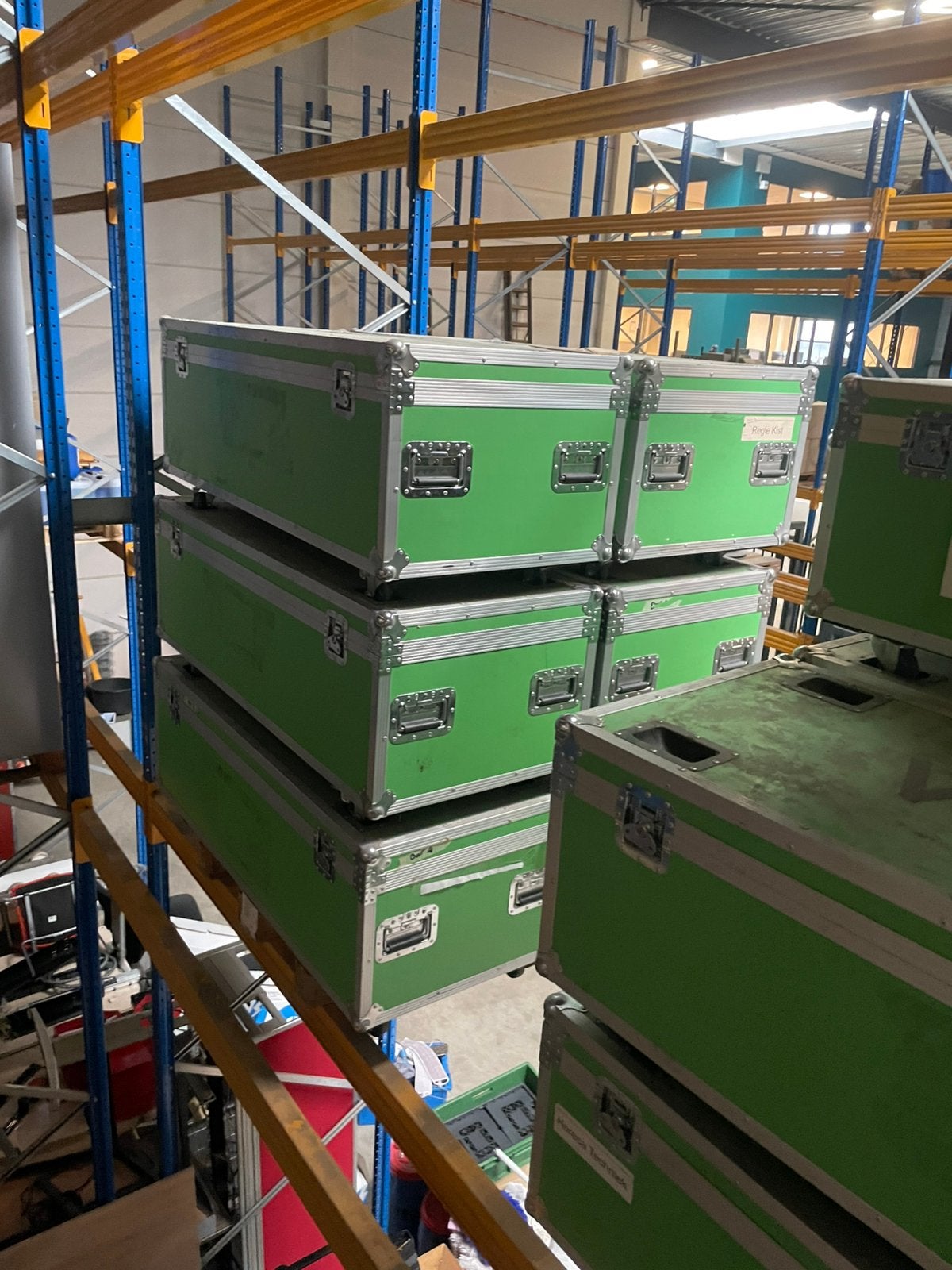 Professionele grote flightcases / transportkisten op wielen, Muziek en Instrumenten, Behuizingen en Koffers, Ophalen, Gebruikt