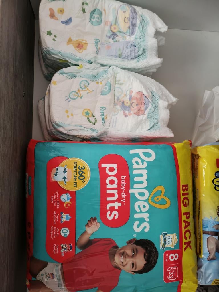 Zwemluiers en luierbroekjes (Pampers, Huggies), Ophalen, Nieuw
