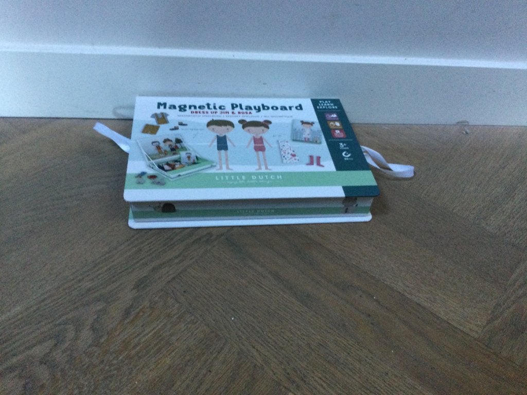Little dutch, Ophalen of Verzenden, Zo goed als nieuw, Meisje