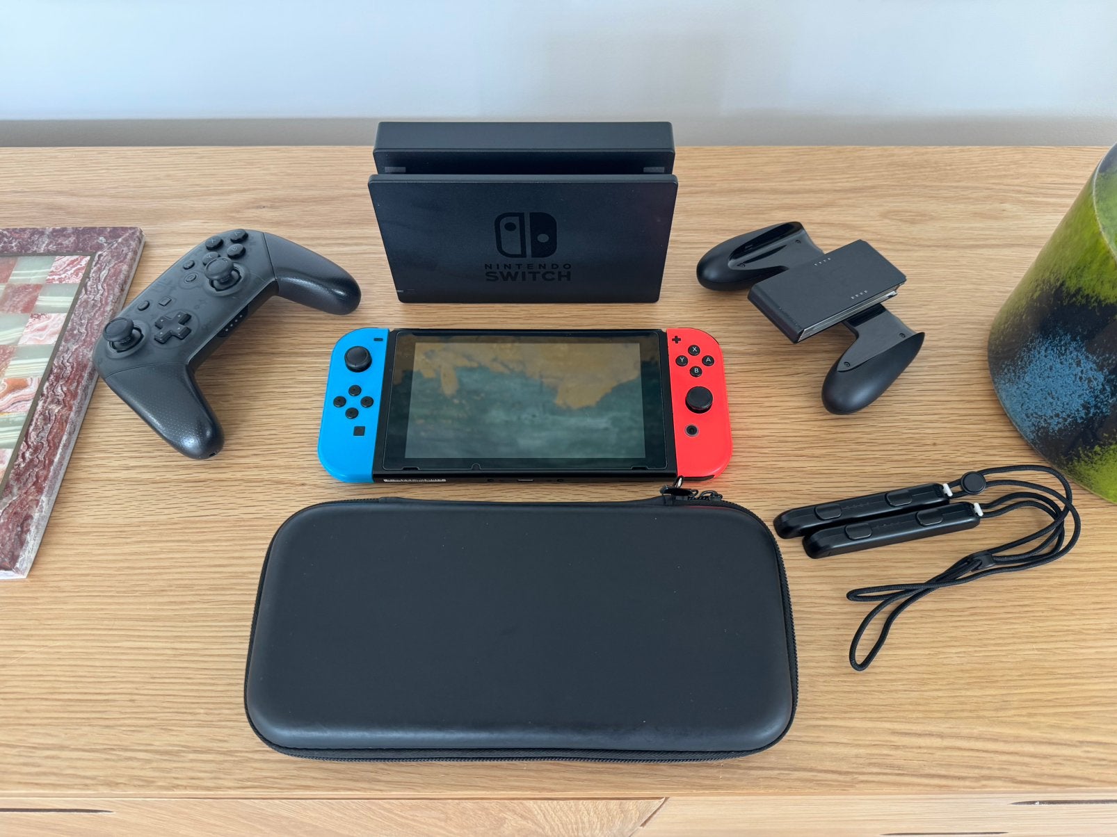 Nintendo switch v2 compleet met accessoires, Gebruikt, Met 2 controllers, Met games, Ophalen