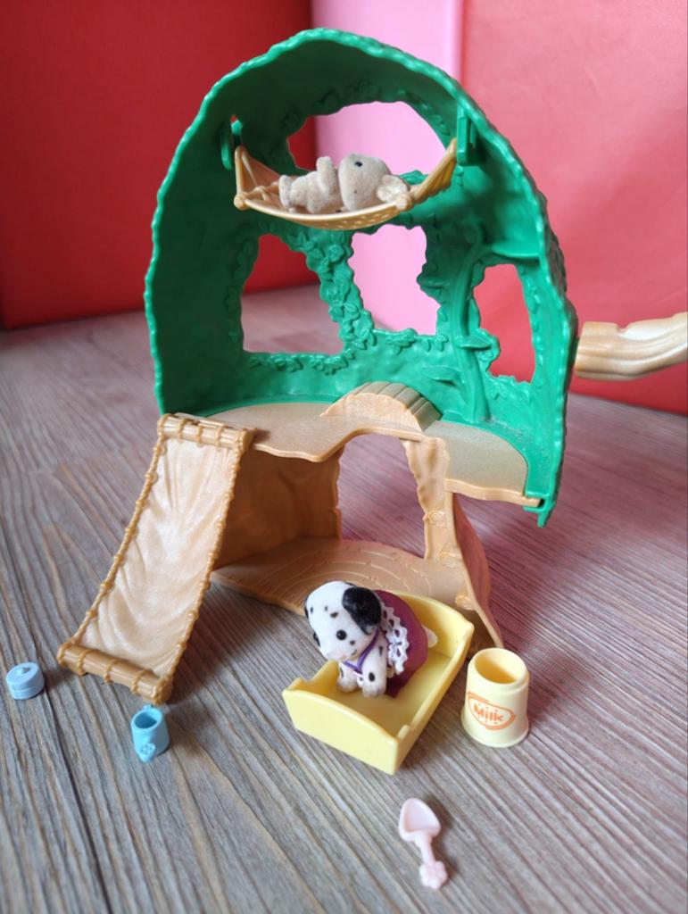 Sylvanian Families boomhutje, Kinderen en Baby's, Speelgoed | Poppenhuizen, Ophalen of Verzenden, Poppenhuis
