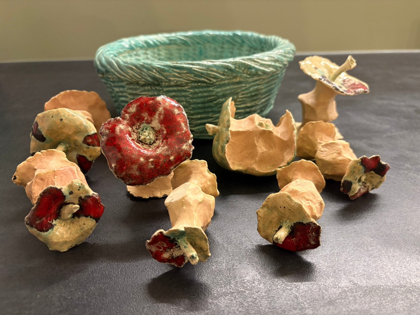 Keramiek fruitschaal met appels, Antiek en Kunst, Ophalen of Verzenden