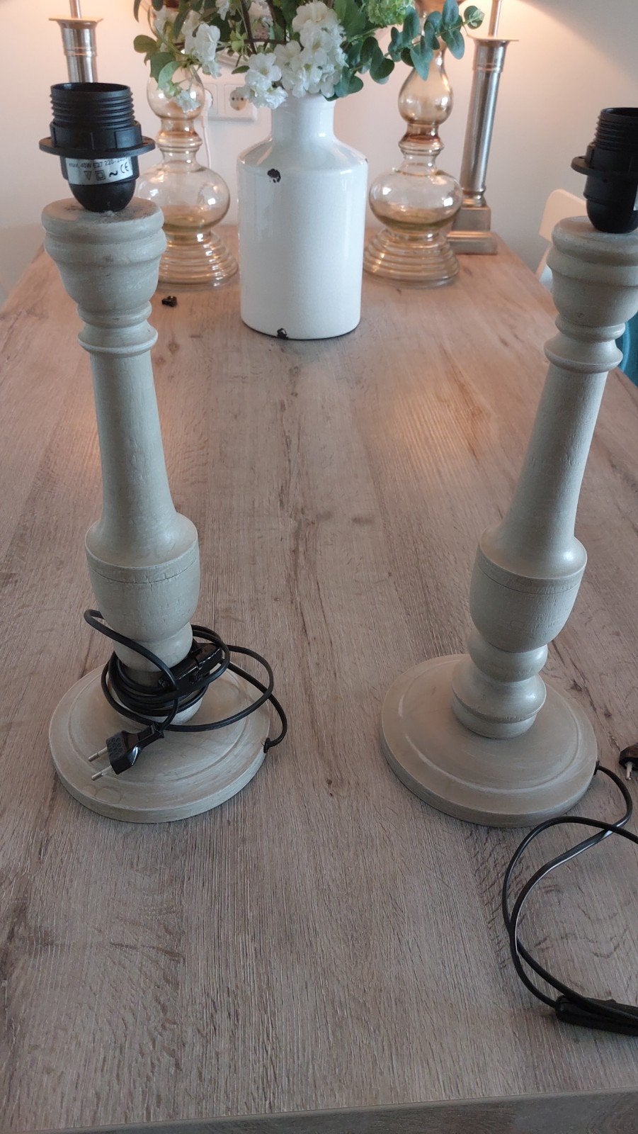2 stoere lampenvoeten 44 cm hoog incl fitting, Ophalen