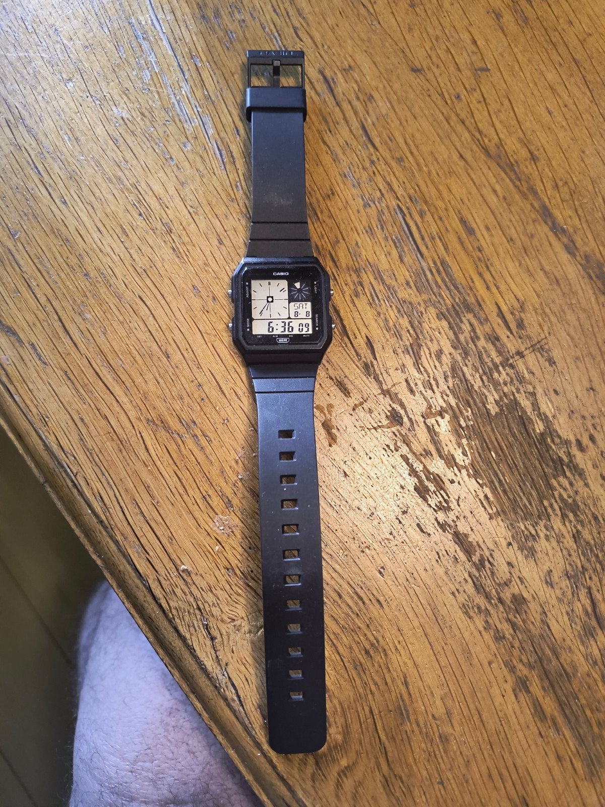 Casio F-91W digitaal horloge - Klassiek en functioneel, Ophalen, Casio, Kunststof, Gebruikt