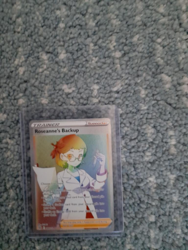 Roseanne's Backup Full Art Trainer Kaart Pokémon TCG, Ophalen, Nieuw, Losse kaart, Foil