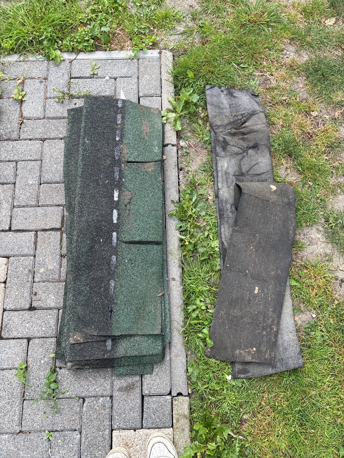 Gebruikte groene dakshingles, ca. 20 stuks, Doe-het-zelf en Verbouw, Dakpannen en Dakbedekking, Ophalen, Overige materialen, Gebruikt
