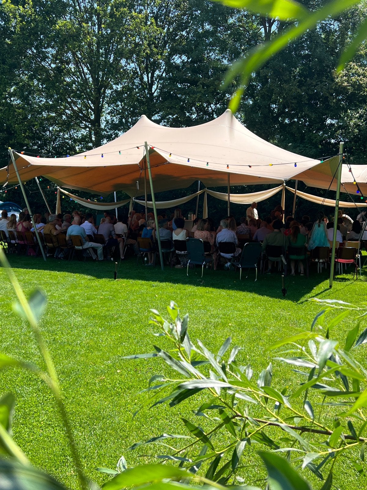 Gezocht: Stretchtent 10x15, Ophalen, Zo goed als nieuw