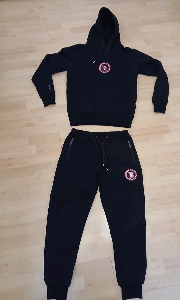 Ajax joggingspak (hoodie met broek) maat S, Ophalen of Verzenden, Zo goed als nieuw