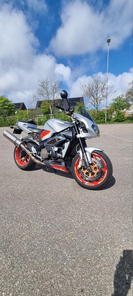 Aprilia Tuono Rsv 1000 Origineel, Motoren, Motoren | Aprilia, Particulier, Naked bike, meer dan 35 kW, 2 cilinders, Motorrijbewijs A