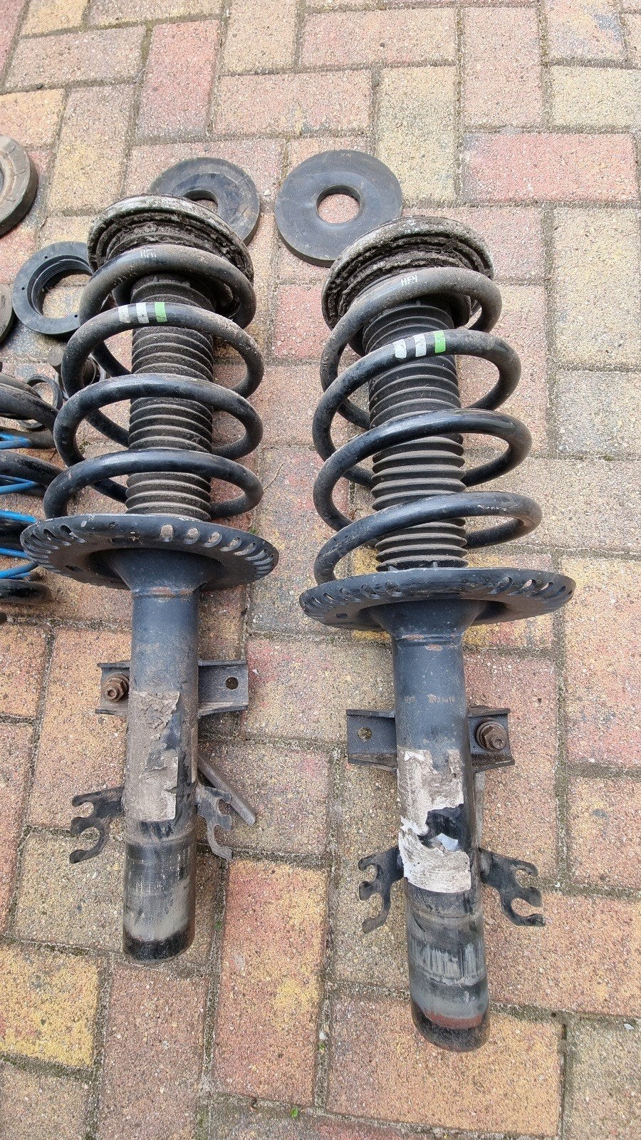 Originele schokdempers en spiraal veren set voor VW  T6 T6.1, Ophalen of Verzenden, Gebruikt, Volkswagen