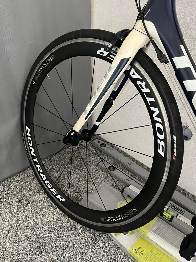 Bontrager Aeolus Comp 5 voorwiel - Zo goed als nieuw, Wiel, Ophalen of Verzenden, Zo goed als nieuw, Aluminium