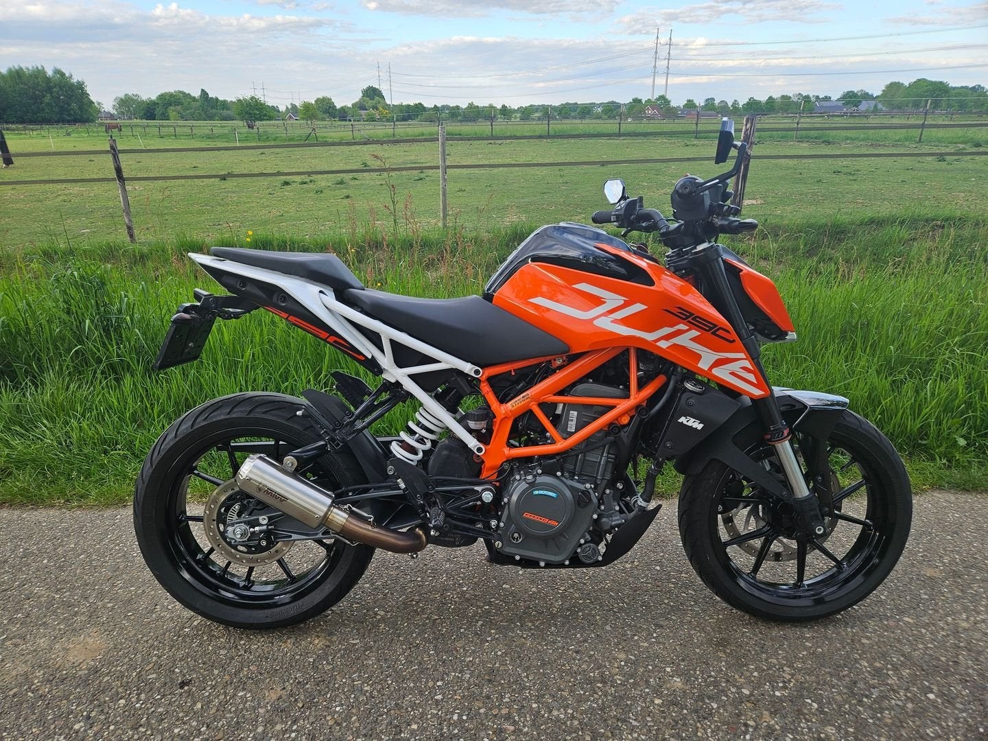 KTM 390 DUKE ABS 3542Km MTC BLEUTOOTH A2 32Kw 48Pk MIVV LED, KTM, Bedrijf, Onbekend, 373 cc