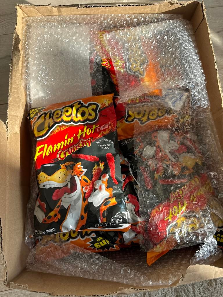 Flaming hot cheetos chips, Diversen, Levensmiddelen, Ophalen of Verzenden
