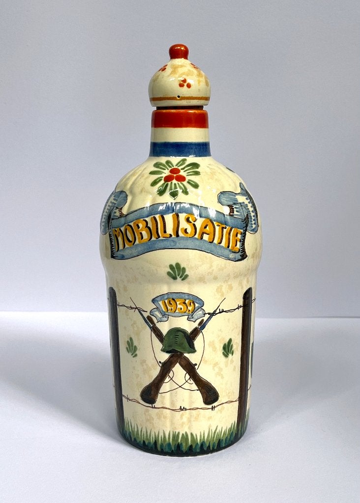 Mobilisatie kruik 1939 J.G. Cooijmans & Zoon met plakker, Verzamelen, Militaria | Tweede Wereldoorlog, Ophalen of Verzenden, Landmacht