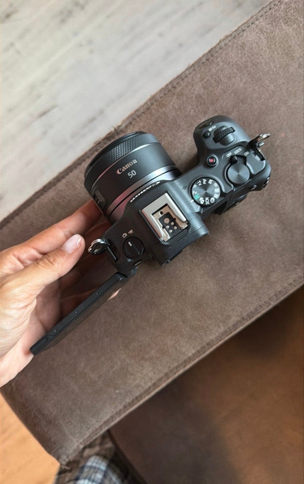 Canon R8 Full Frame Systeemcamera Body, Audio, Tv en Foto, Fotocamera's Digitaal, Ophalen, Canon, Beeldstabilisatie, Zo goed als nieuw