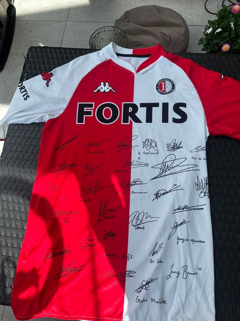 Gesigneerd Feyenoord thuis shirt 2007-2008 uniek item!, Sport en Fitness, Voetbal, Ophalen of Verzenden, Zo goed als nieuw, Shirt