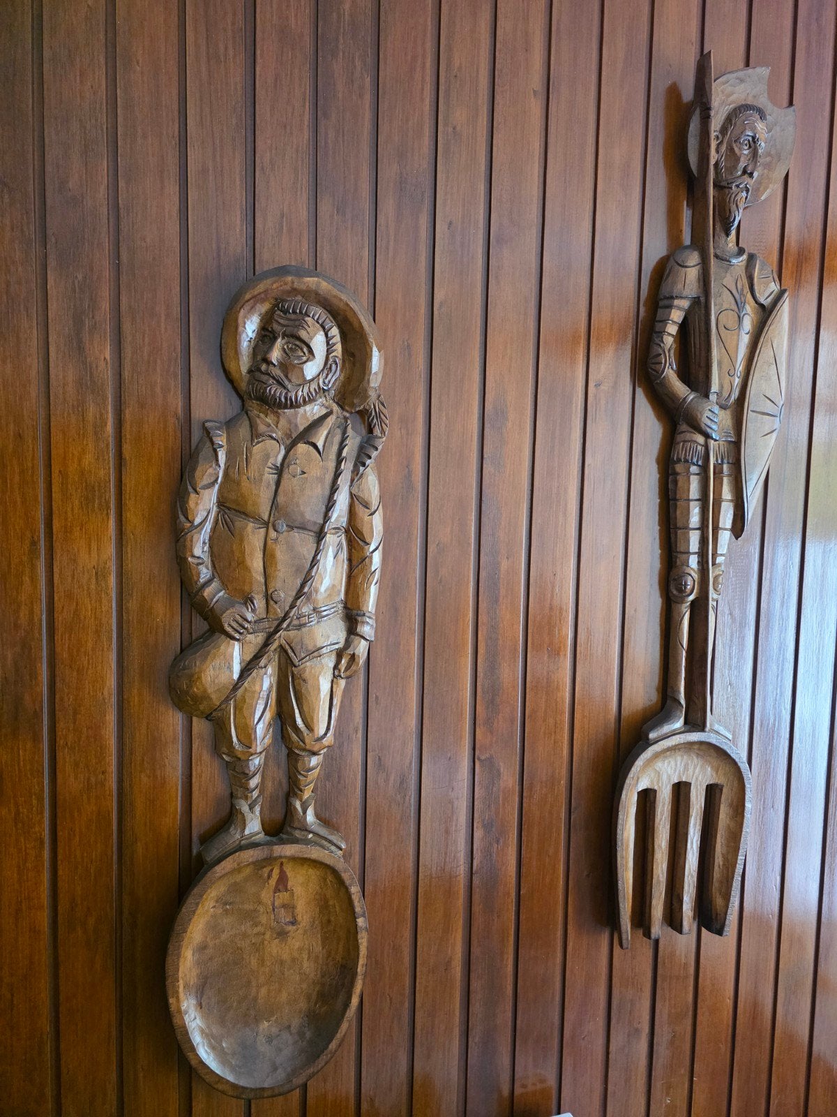 Don Quichot en sancho panza  mooi houtsnijwerk handgemaakt, Antiek en Kunst, Kunst | Beelden en Houtsnijwerken, Ophalen