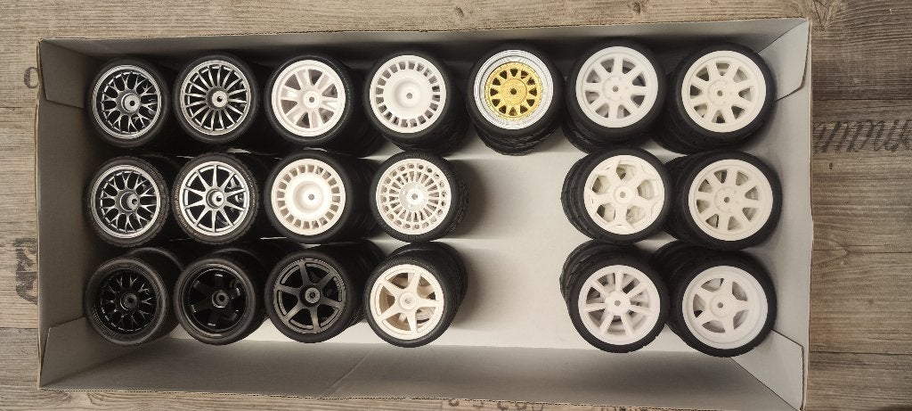 1/10 rc velgen met banden/tamiya/hpi/kyosho........, Ophalen of Verzenden, Onderdeel