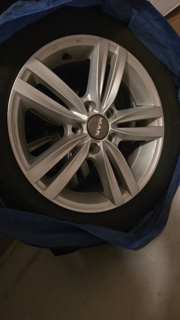 Winterbanden Vredestein Snowtrac met stalen MAK-velgen, Auto-onderdelen, Ophalen, Gebruikt, 15 inch, 265 mm