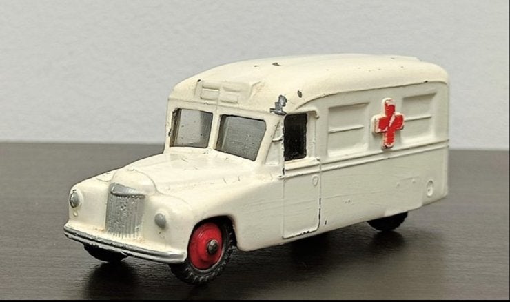 Dinky Toys Daimler Ambulance - Vintage Speelgoedauto, Ophalen of Verzenden