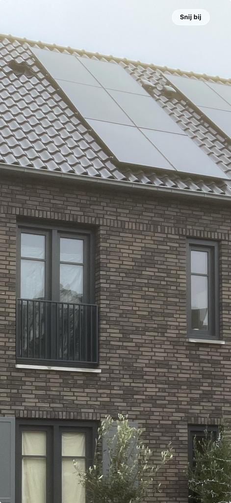 4 zonnepanelen - Zo goed als nieuw, Ophalen of Verzenden, Zo goed als nieuw, Paneel, 200 wattpiek of meer
