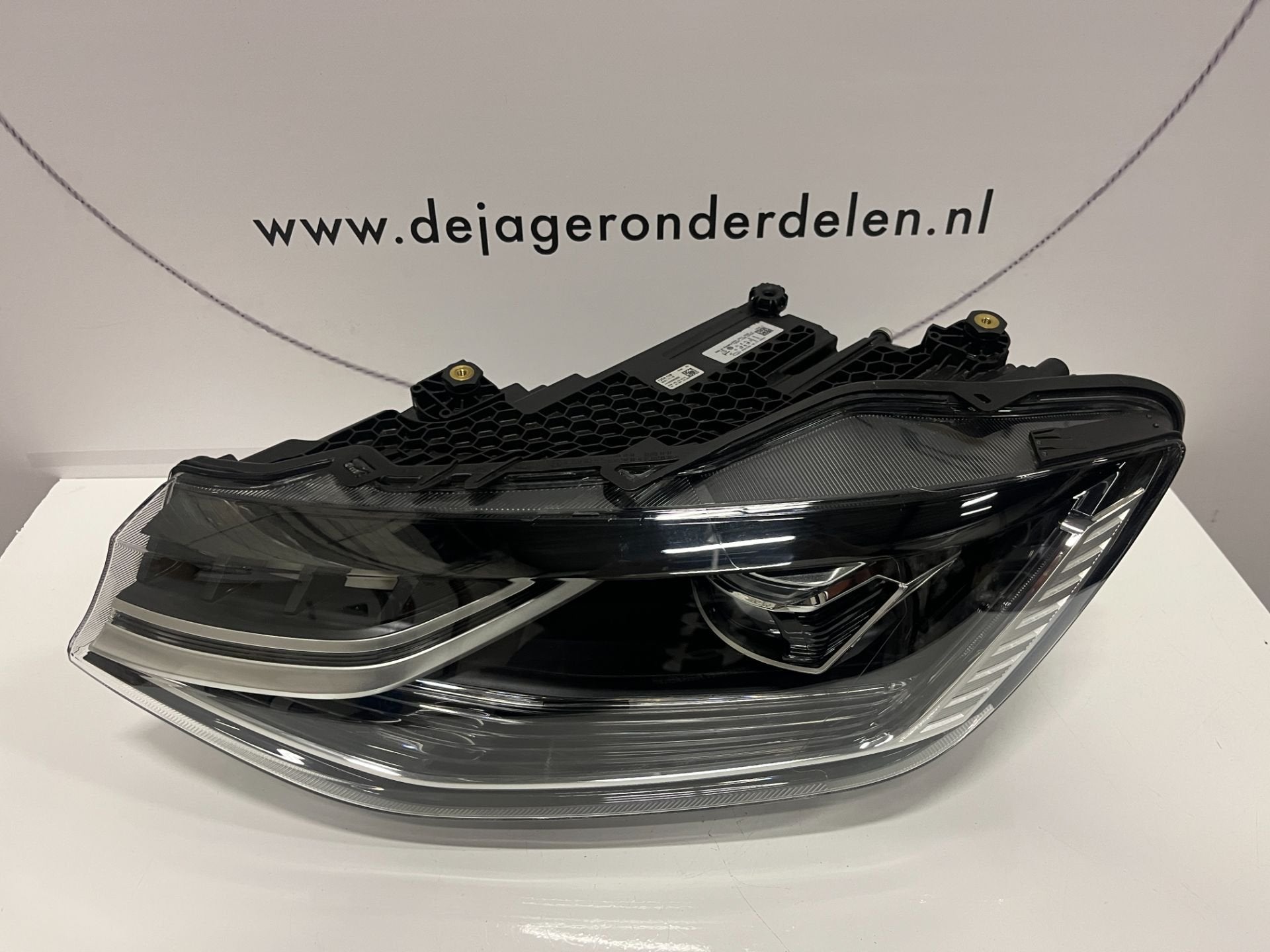 VW CADDY 2K8 VOL LED KOPLAMP LINKS 2K8941035J 2020-, Auto-onderdelen, Verlichting, Gebruikt, Volkswagen, Volkswagen AG, Berliner Ring 2
38440  Wolfsburg, DE