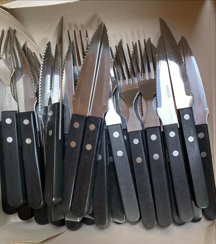 Messen en vorken met zwart/chroom, Ophalen, Gebruikt, Rvs of Chroom, Bestekset