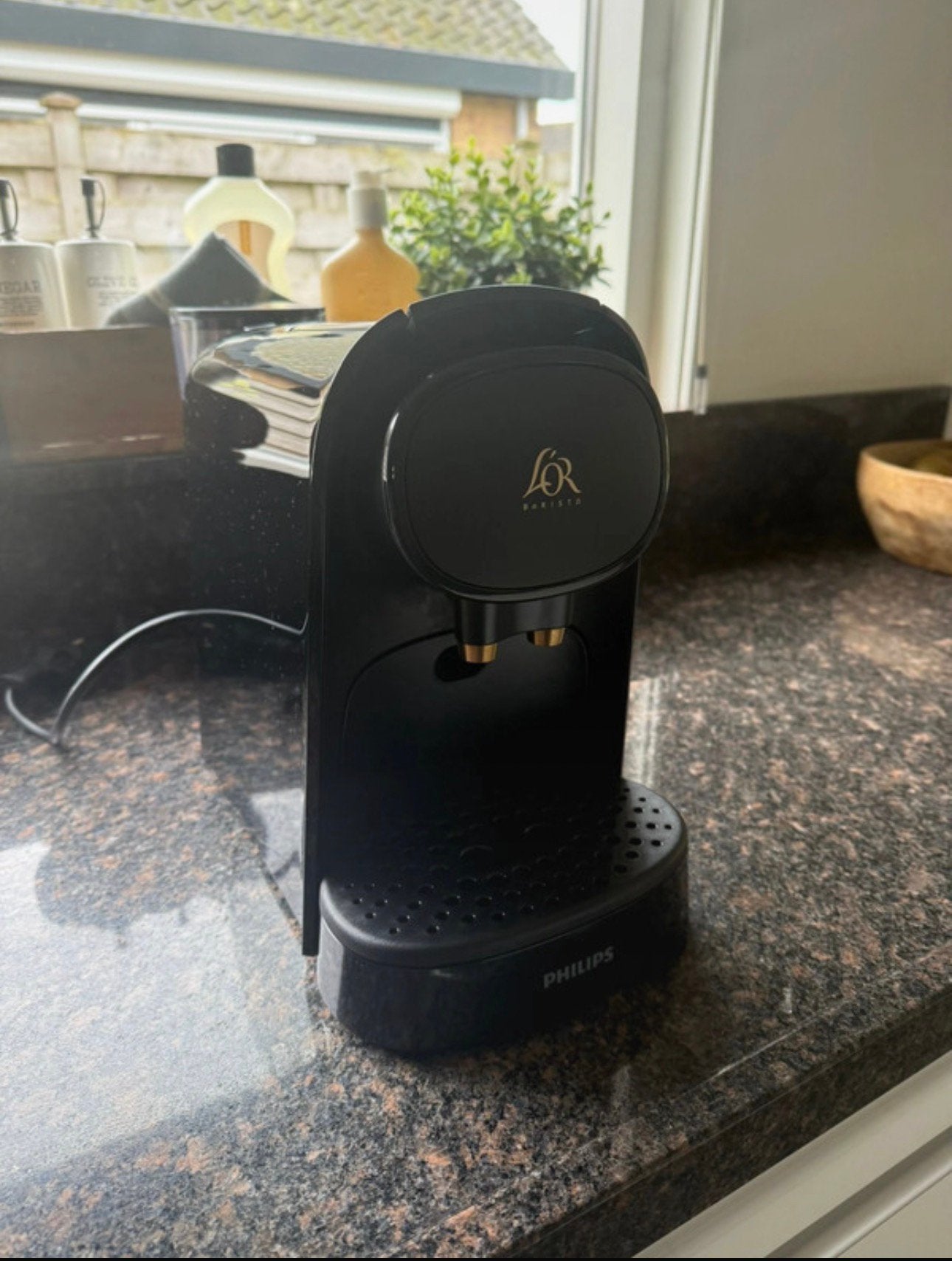 Philips L’OR Barista Koffiecupmachine LM8012/60, Verzenden, Koffiemachine, Zo goed als nieuw, 2 tot 4 kopjes