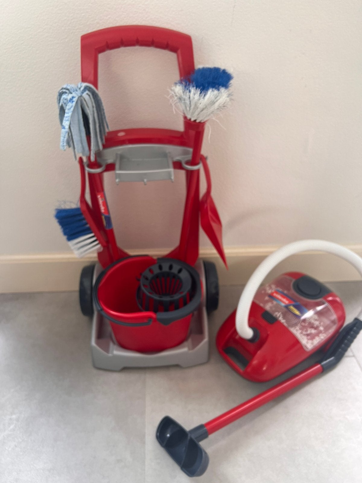 Leuke schoonmaak set, Ophalen, Zo goed als nieuw