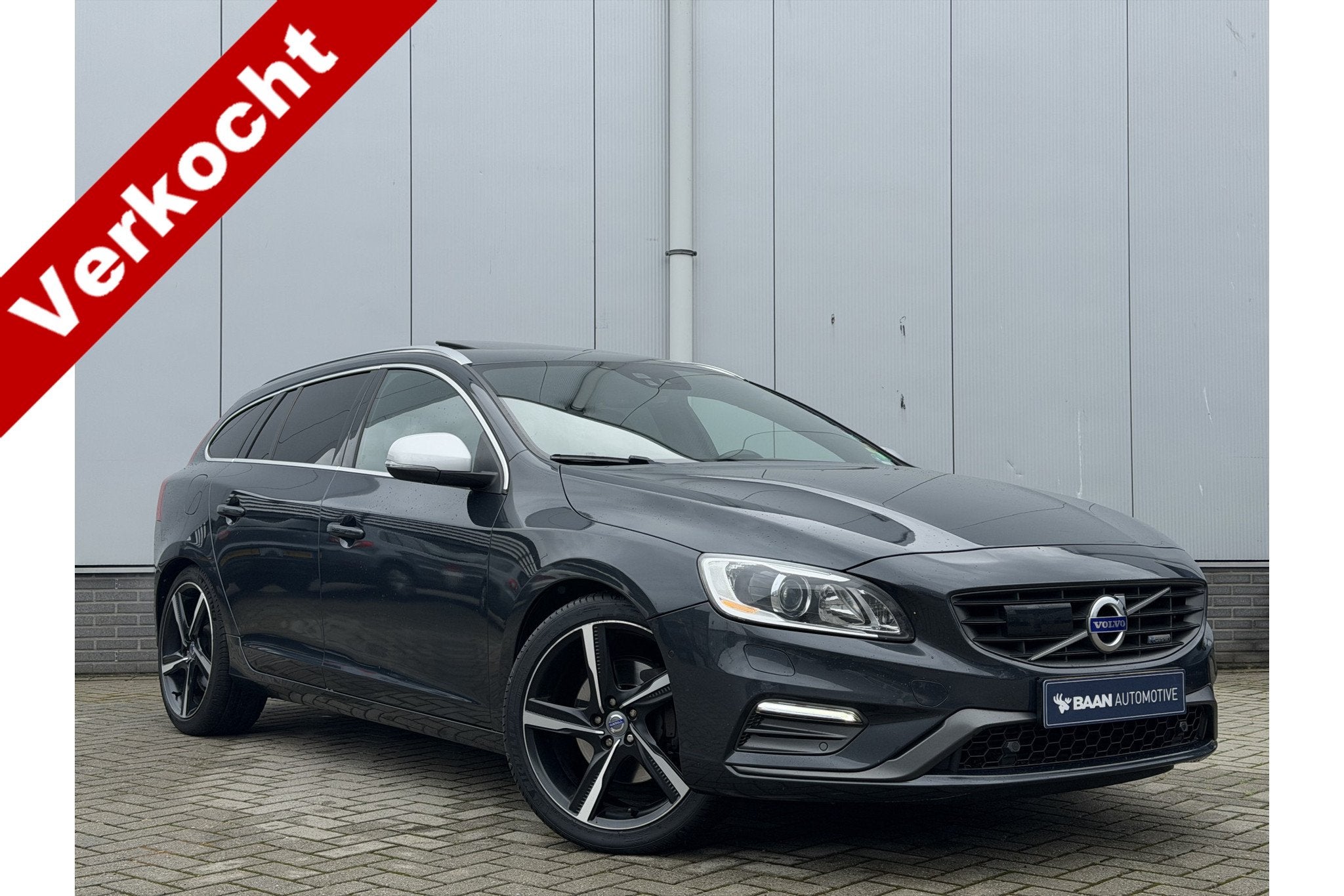 Volvo V60 2.0 T5 R-Design | Adaptive | Schuifdak | BLIS | Tr, Gebruikt, 4 cilinders, 1969 cc, 1600 kg