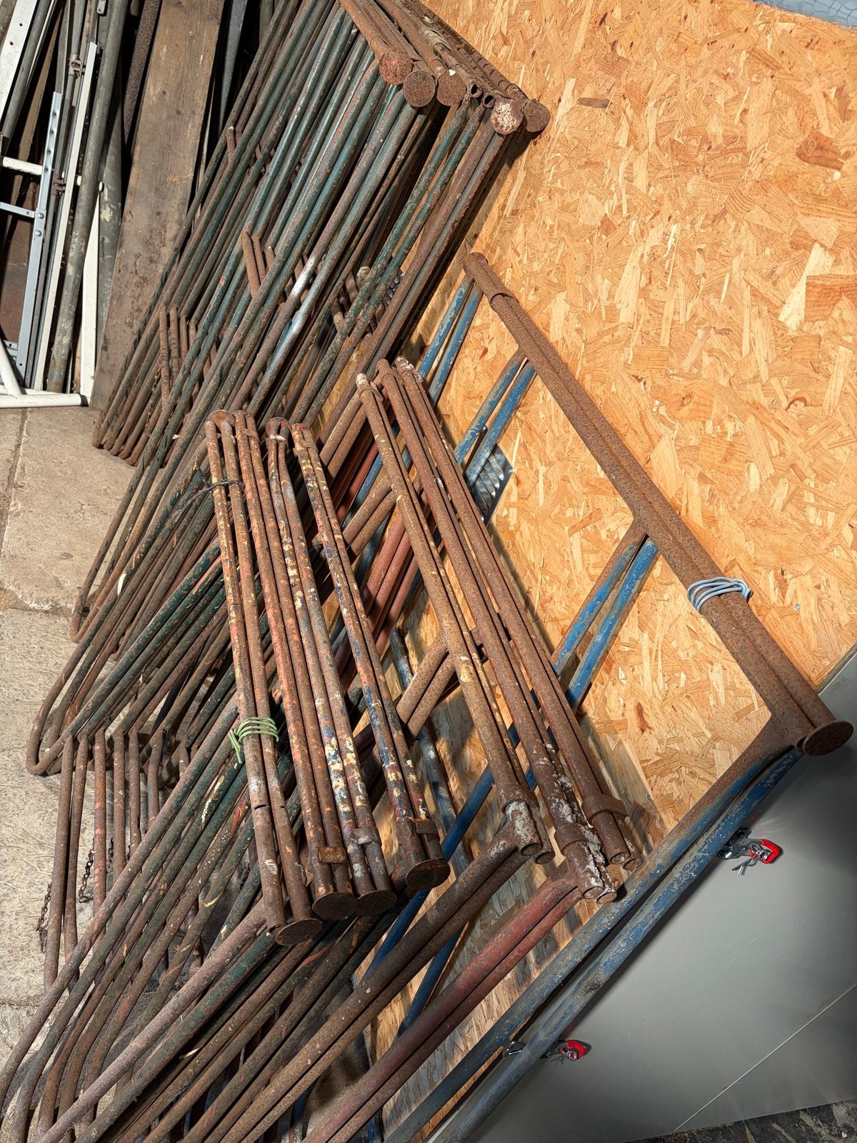 Metsel schragen 150 hoog, 100 & 85 hoog, Ophalen, Gebruikt, Overige typen, Minder dan 2 meter