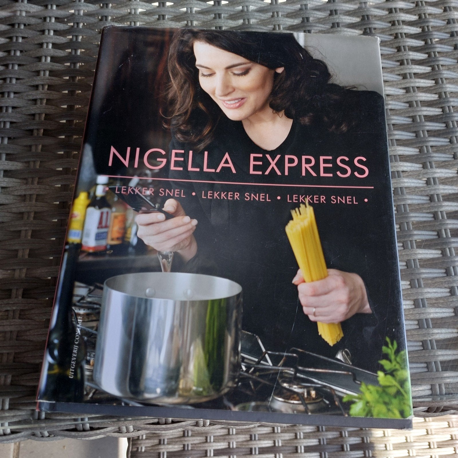 Nigella Lawson - Nigella Express, Boeken, Ophalen of Verzenden, Zo goed als nieuw, Nigella Lawson