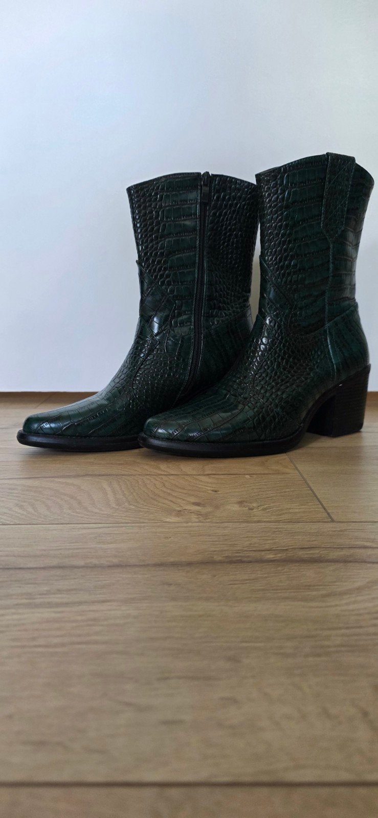 Donkergroene cowboylaarzen met krokodillenprint, Kleding | Dames, Schoenen, Lage of Enkellaarzen, Ophalen of Verzenden, Zo goed als nieuw