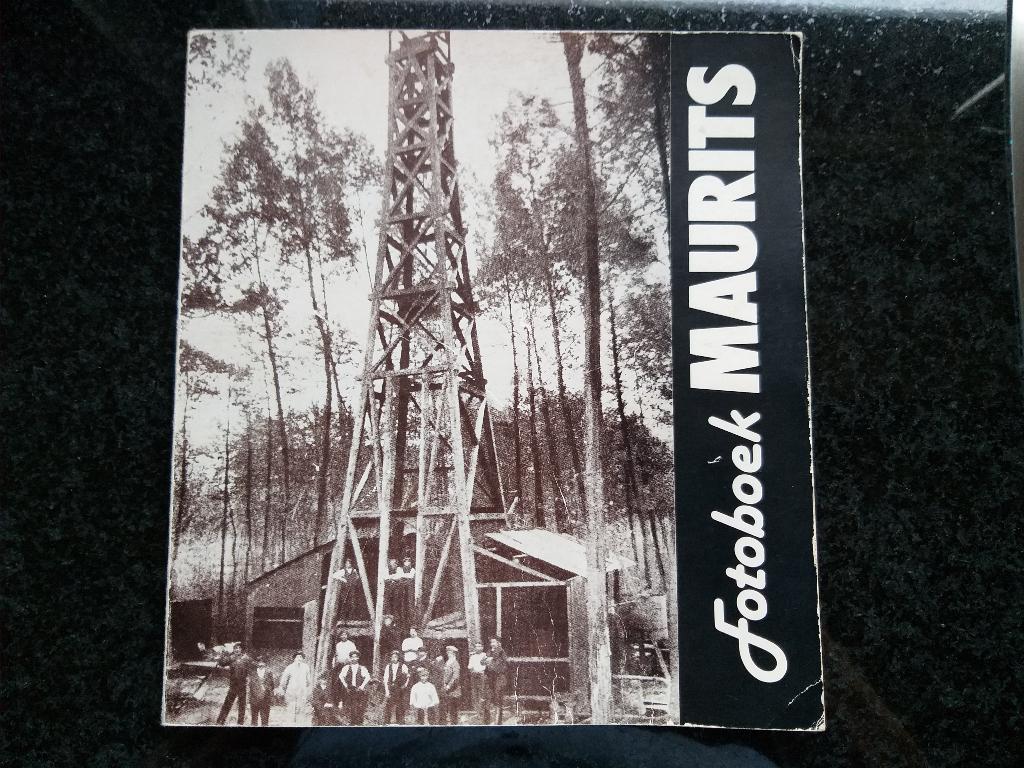 fotoboek Maurits, Ophalen of Verzenden, Gelezen