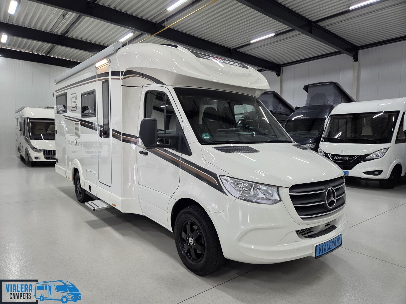 Carthago C-Tourer T 143 LE *AUT 170PK* Levelsyst + Vollucht!, Caravans en Kamperen, Automaat, Tot en met 2, 7 tot 8 meter, Bedrijf
