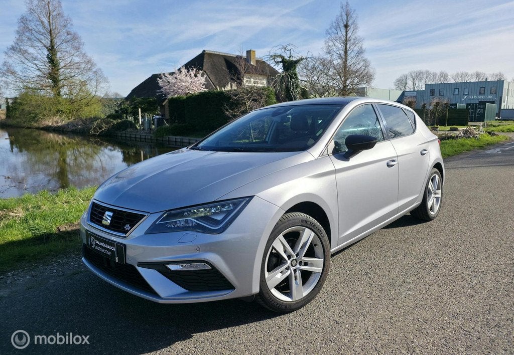 Seat Leon 1.4 EcoTSI FR DSG / Navi / Carplay / Trekhaak / LE, Auto's, Gebruikt, 4 cilinders, 150 pk, Leon