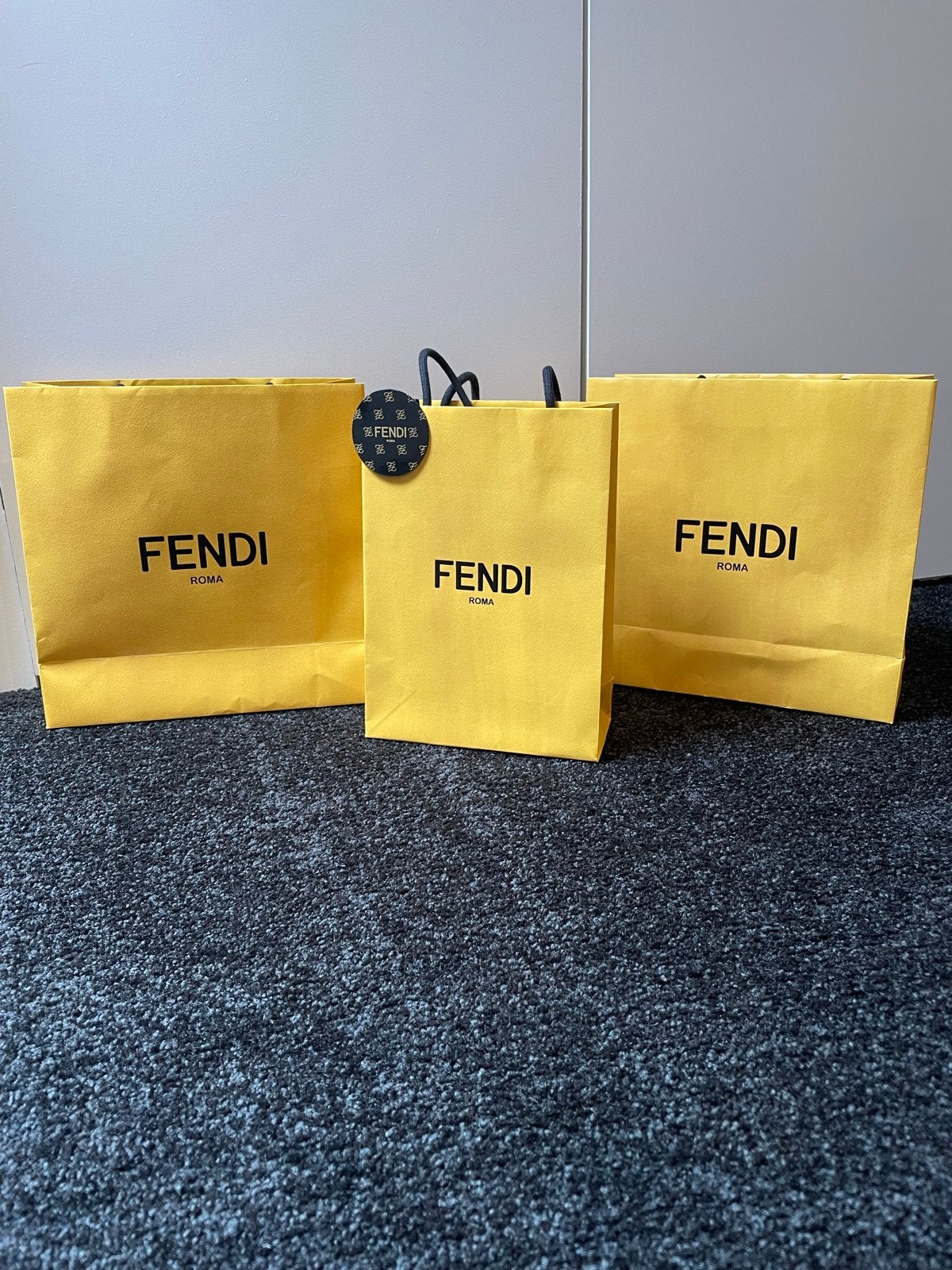 Fendi kartonnen shopping bags, Ophalen of Verzenden