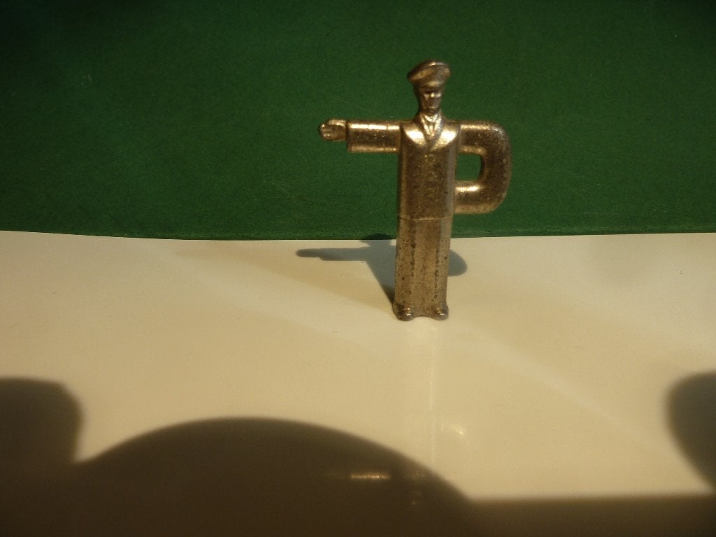 PRÄMETA SLEUTEL   4 cm.  & ORIGNEEL, Ophalen of Verzenden