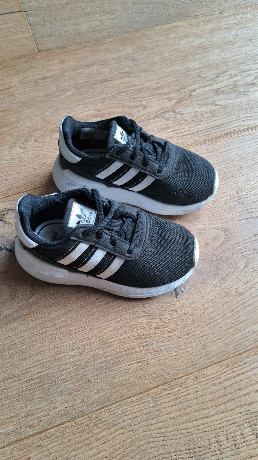 Adidas Lite Racer kinderschoenen maat 24, Ophalen, Adidas, Gebruikt, Jongen of Meisje