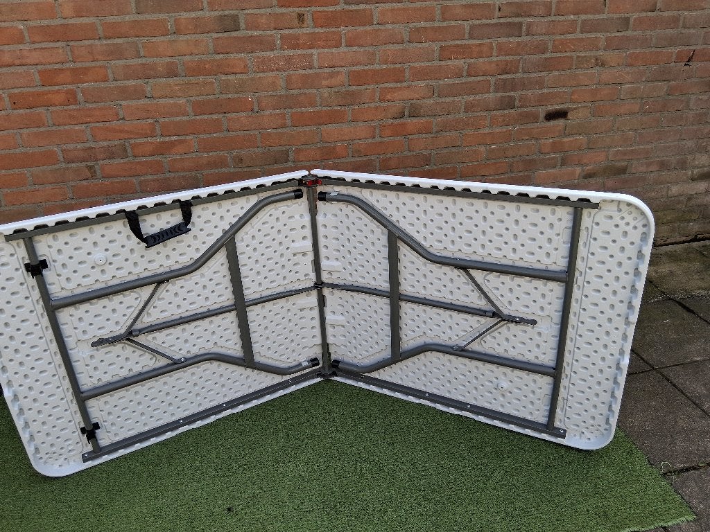 Campingtafel nieuw, Ophalen, Nieuw, Campingtafel