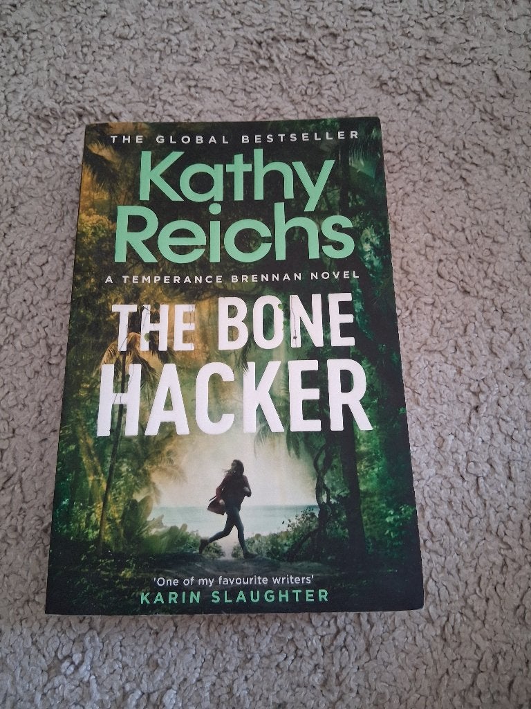 The bone hacker Engelstalig boek, Ophalen of Verzenden, Zo goed als nieuw, Kathy reichs, Fictie
