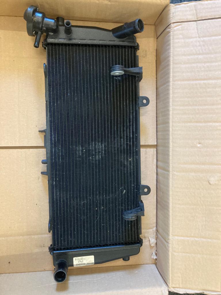 BMW R 1200 R K53 Radiator 2015-2019, Ophalen of Verzenden, Gebruikt