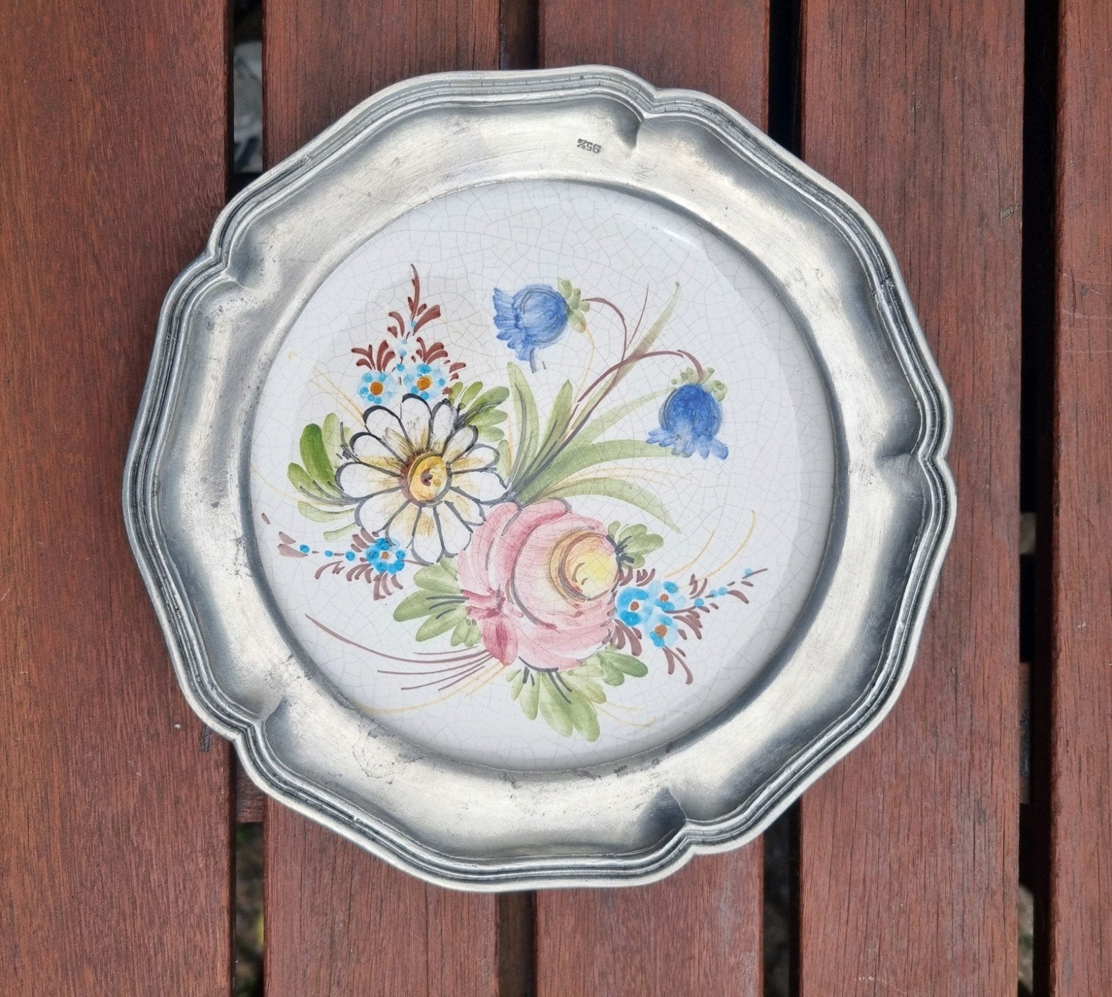 Ingelijste ronde Delfts blauwe tegel met bloemen, Ophalen of Verzenden