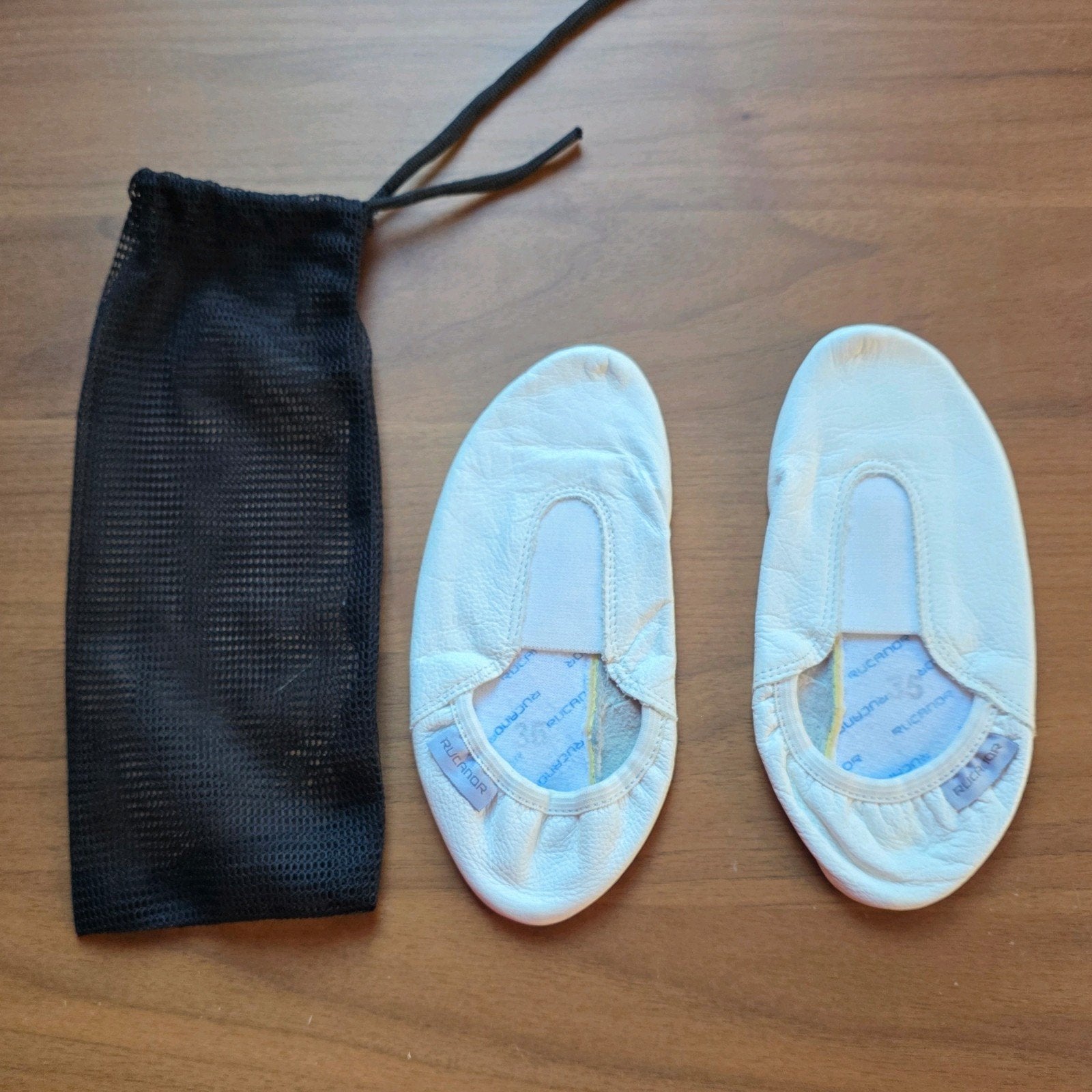 Nieuwe Turnschoenen Maat 35, Ophalen of Verzenden, Nieuw, Wit, Turnschoenen