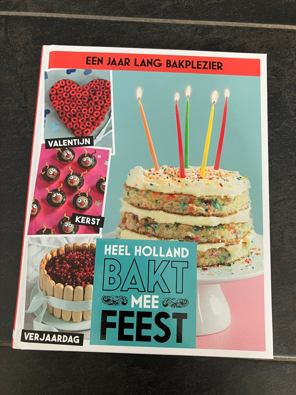 Heel Holland Bakt Mee Feest - nieuw!, Ophalen of Verzenden, Nieuw, Nederland en België, Taart, Gebak en Desserts