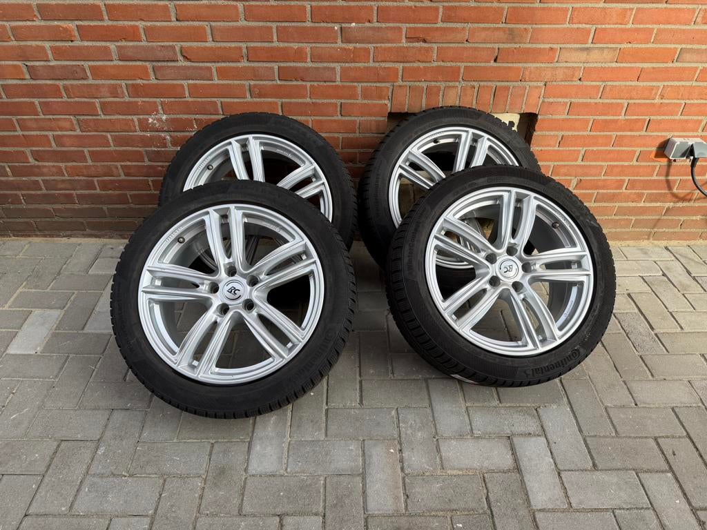 18 inch Velgen VW/skoda/Seat Arteon/Tiguan/Passat winterband, Ophalen, 18 inch, 245 mm, Velg(en)