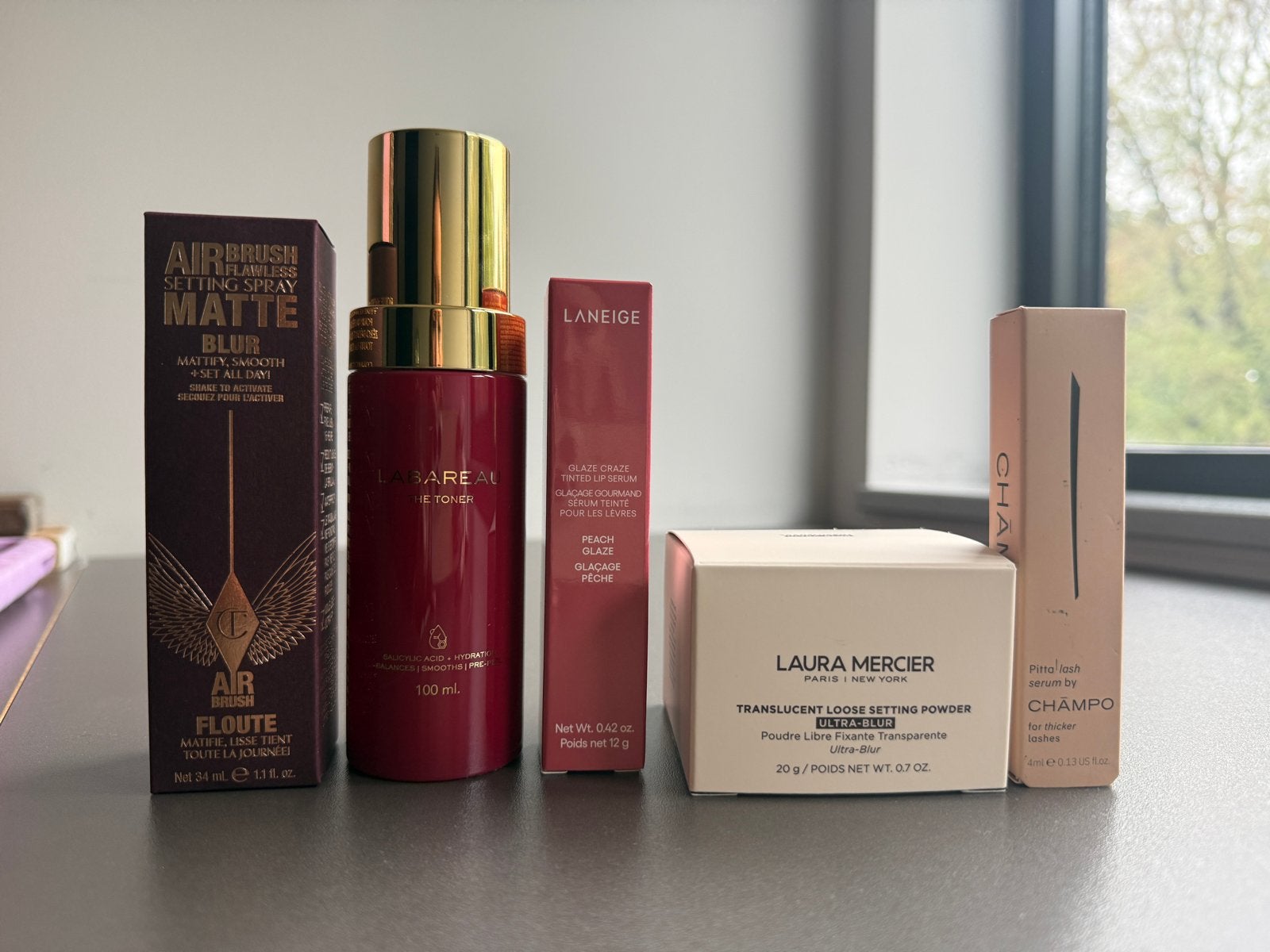 Nieuwe Beautyproducten: Charlotte Tilbury, Laura Mercier, et, Overige kleuren, Gehele gezicht, Nieuw, Ophalen of Verzenden