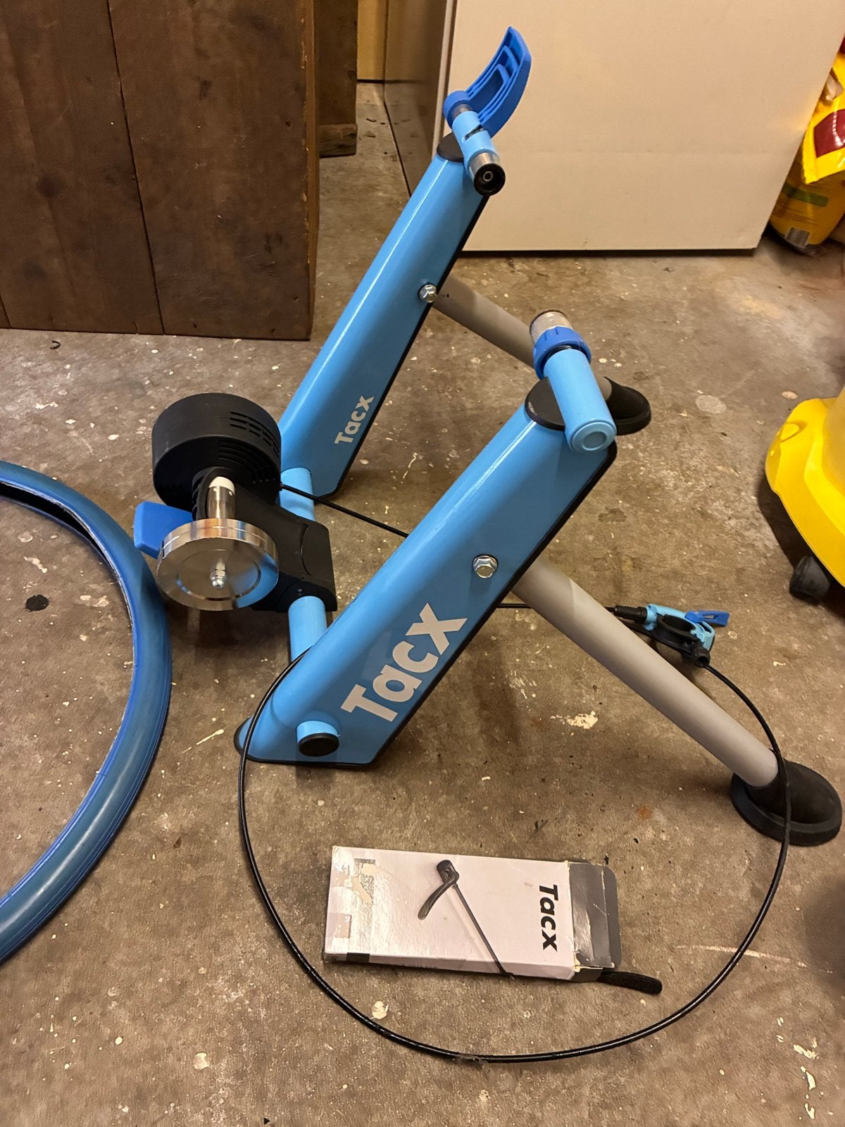 Tacx Blue Matic fietstrainer met trainingsband, Fietsen en Brommers, Gebruikt, Overige typen, Staal, Ophalen of Verzenden