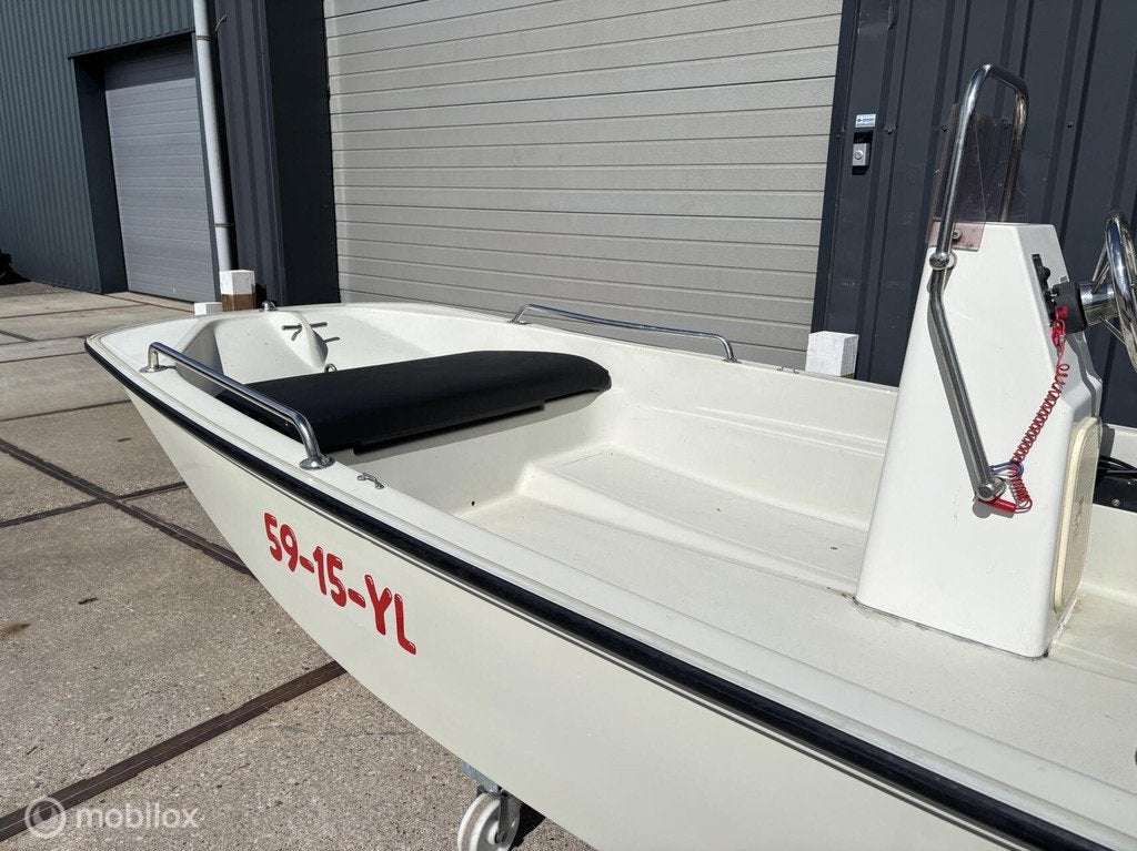 Boston whaler 13 ft / 50 PK yamaha console boot, Overige brandstoffen